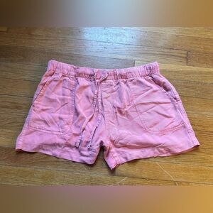 GAP Women's Coral Cargo Shorts